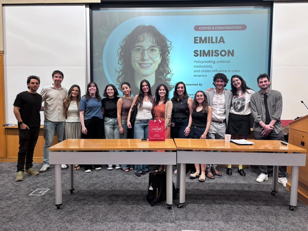 Coffee & Conversation con Emilia Simison